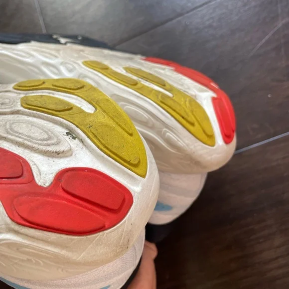 New Balance 1080 v13 Running Shoes - Picture 11 of 13